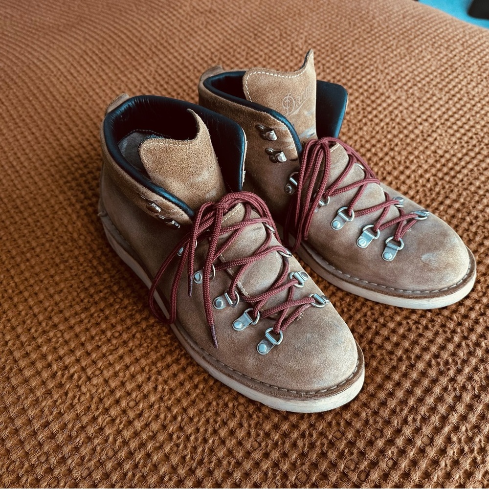 Danner Mountain Light Boots